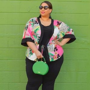 Retro Status Print 2Fer Kimono 